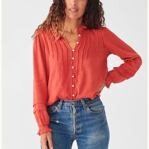 Faherty Willa top size small with tags carmine color